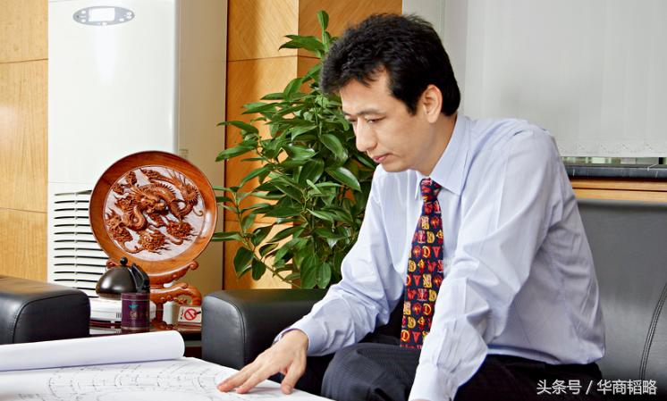 2025新澳门原料免费大全,探索未来之门，2025新澳门原料免费大全揭秘