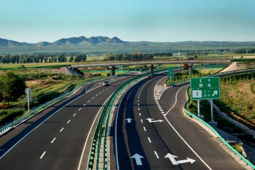 鄂尔多斯高速公路封闭最新消息,鄂尔多斯高速公路封闭最新消息及其影响分析