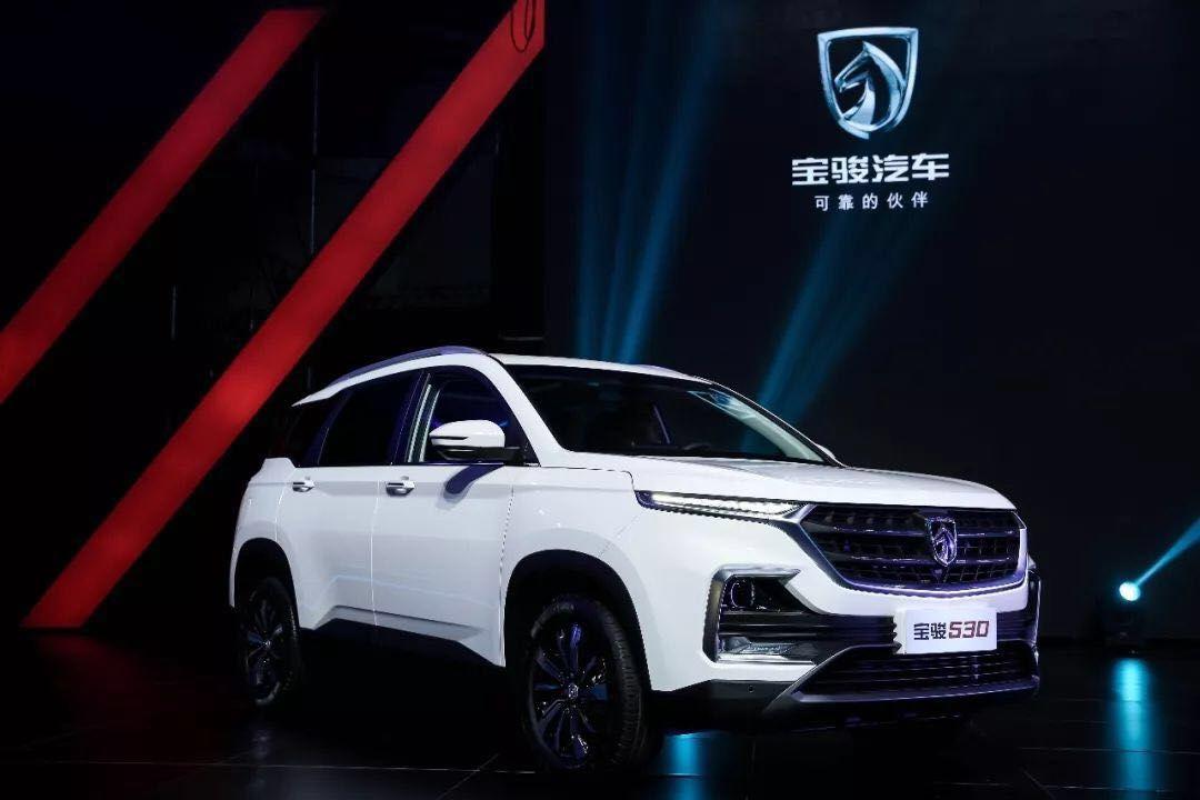宝骏560和哈佛h6哪个好,宝骏560与哈佛H6，哪款车更胜一筹？