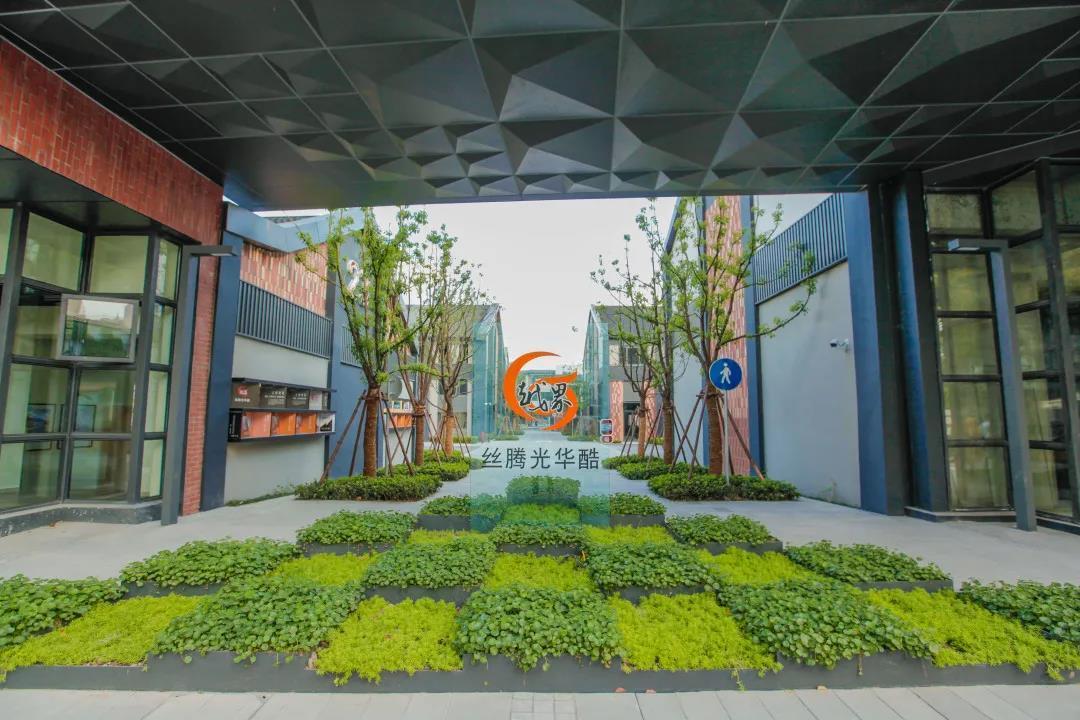 成都光华八线最新消息,成都光华八线最新消息，城市发展的脉搏与未来展望