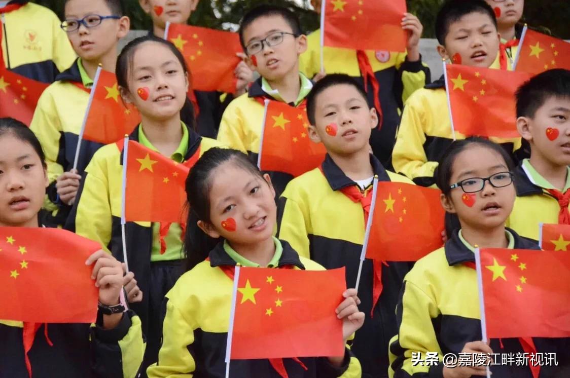 白小资料全年资料免费,白小资料全年资料免费共享，助力学习成长