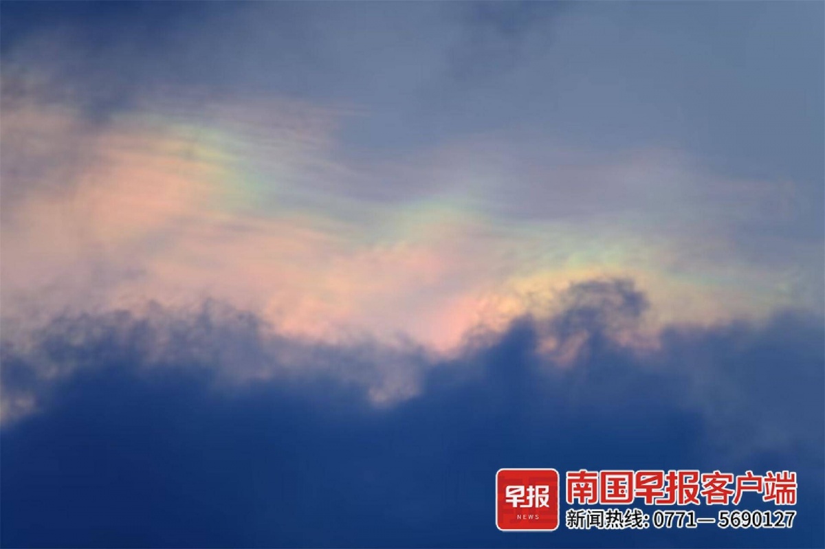 天空彩正版免费资料,探索天空彩正版免费资料的奥秘