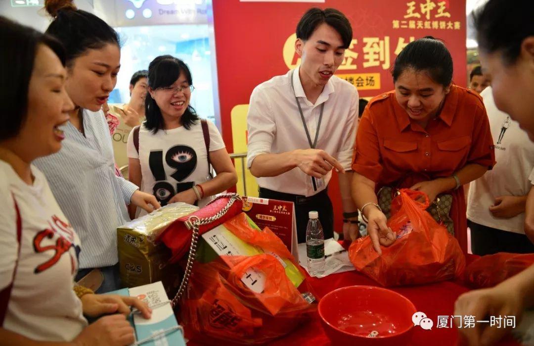 奥彩王中王,奥彩王中王，传奇与荣耀的交织