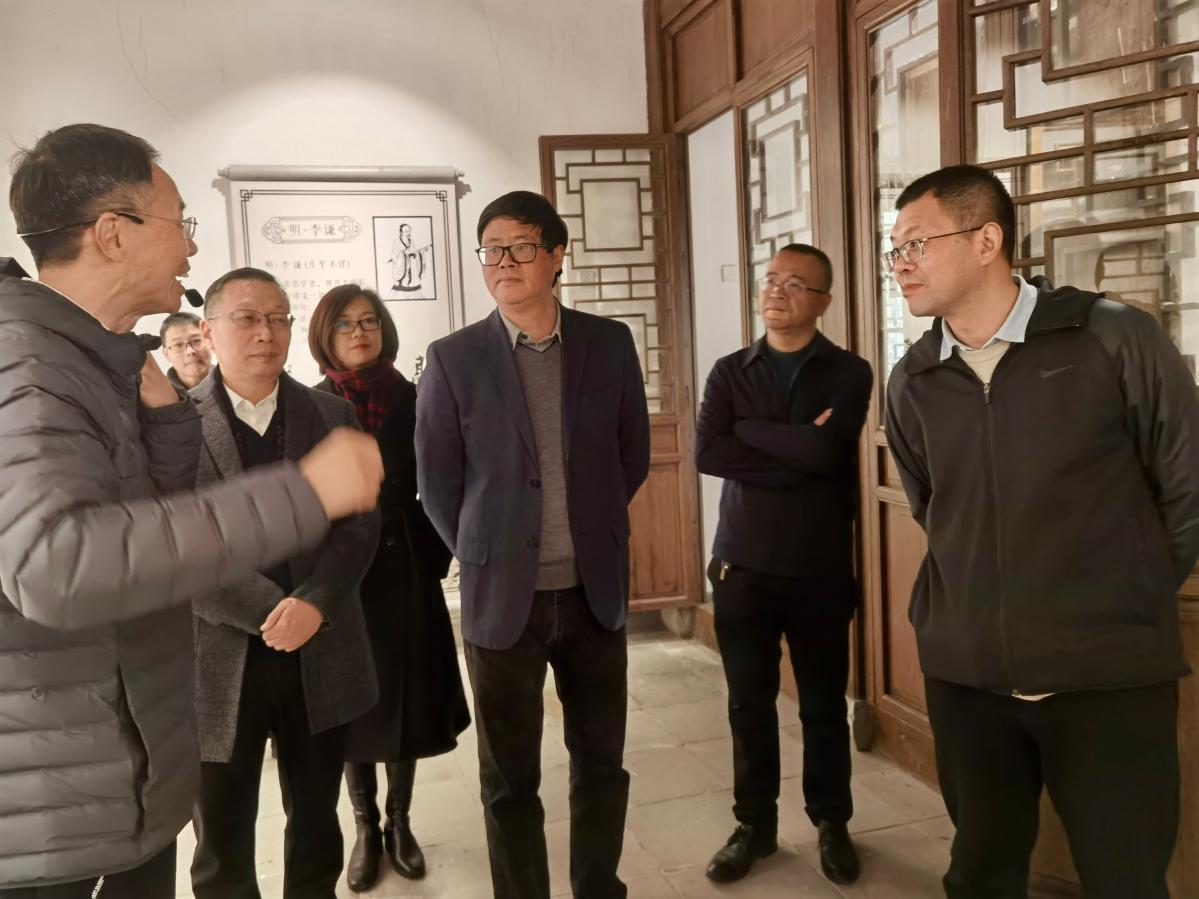 刘伯温白小姐免费,刘伯温白小姐，免费传奇与智慧传承